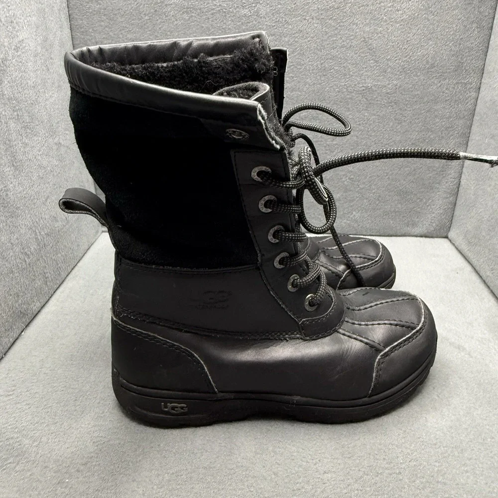 UGG Butte II CWR Kids Size 1 Black Waterproof Leather Lace-Up Snow Boots